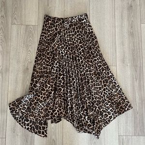 Zara pleated cheetah skirt
